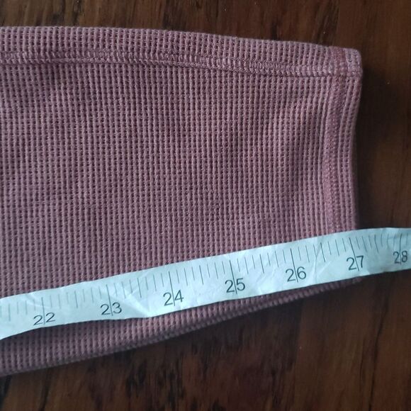 EUC Vuori Textured Rose Pink Trendy Chic Athleisure Casual Bottoms Size Large - Picture 6 of 7